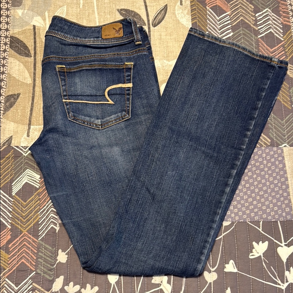 LONGS American Eagle Outfitters Boot Cut Jeans with Vintage Fading